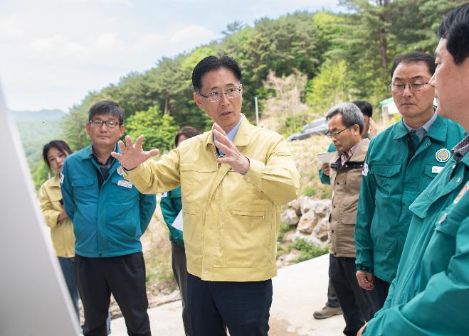 bbs_bodo/ABC84271200D45FCBB1467177CD0524F.jpeg|④산사태_복구사업지_및_대피소_점검_사진_.jpeg